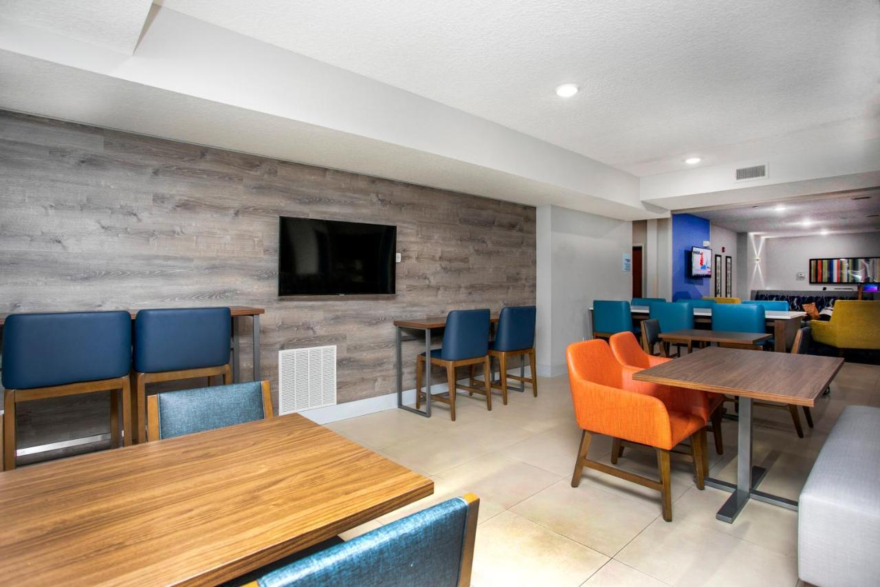 Express & - Atlantic By Ihg Hotel Jacksonville